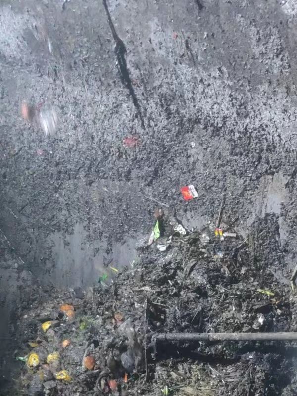 牧野污水池清理